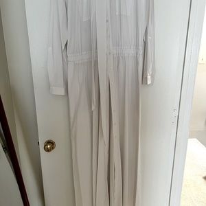 FASHION 2 Figure-Gabrielle Union Collection-White Maxi Shirtdress Size:1 (16-18)